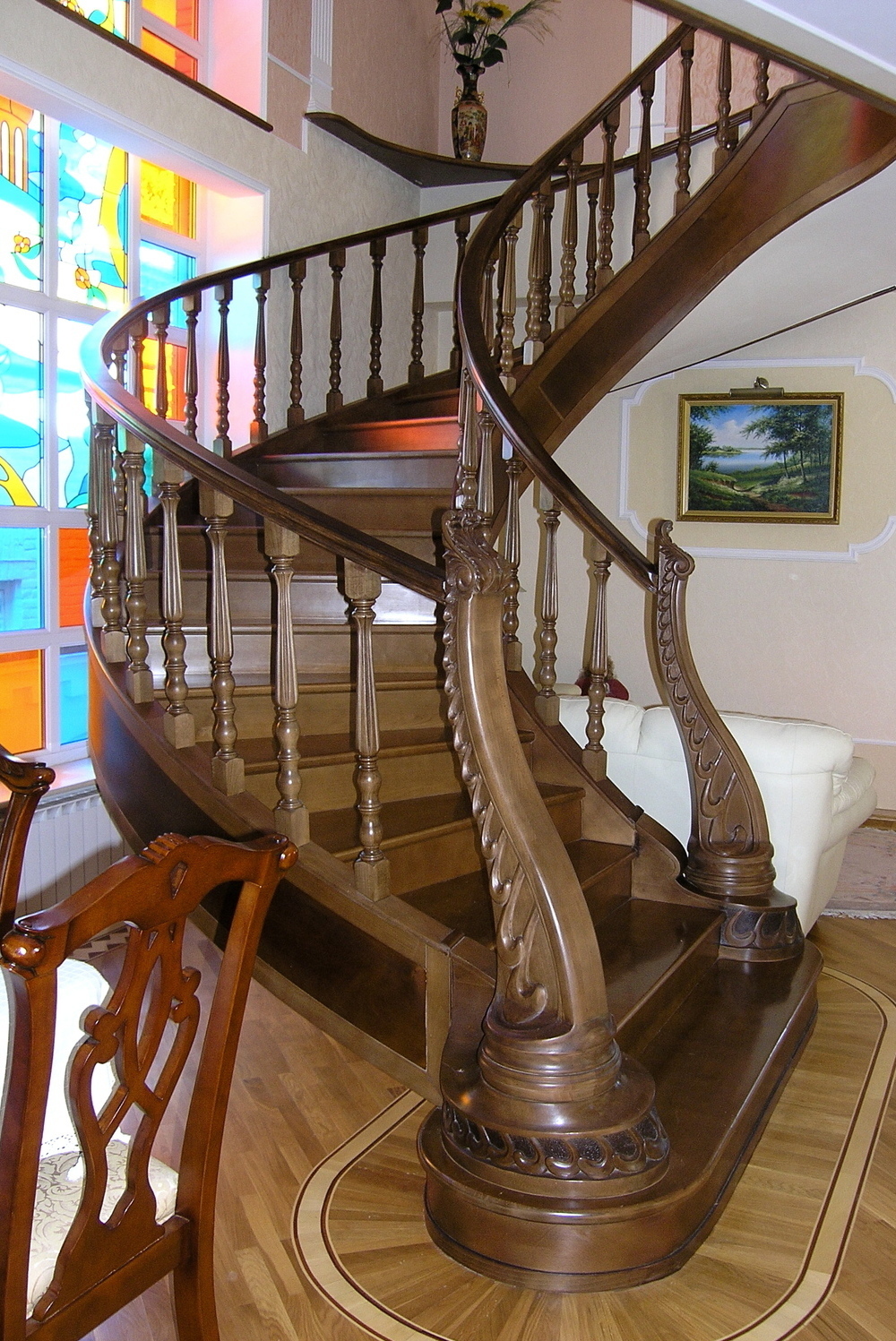 лестницы на заказ в Ростове-на-Дону лестницы